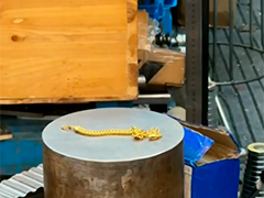 浙江杭州 国内金价”狂飙”旧金换新”再次走热