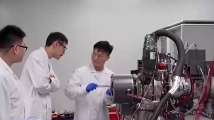 嫦娥六号月壤中发现陨石残留物有助解释月球水来源