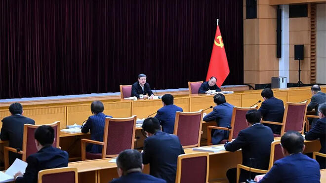 市委举行专题协商座谈会 听取党外人士意见建议