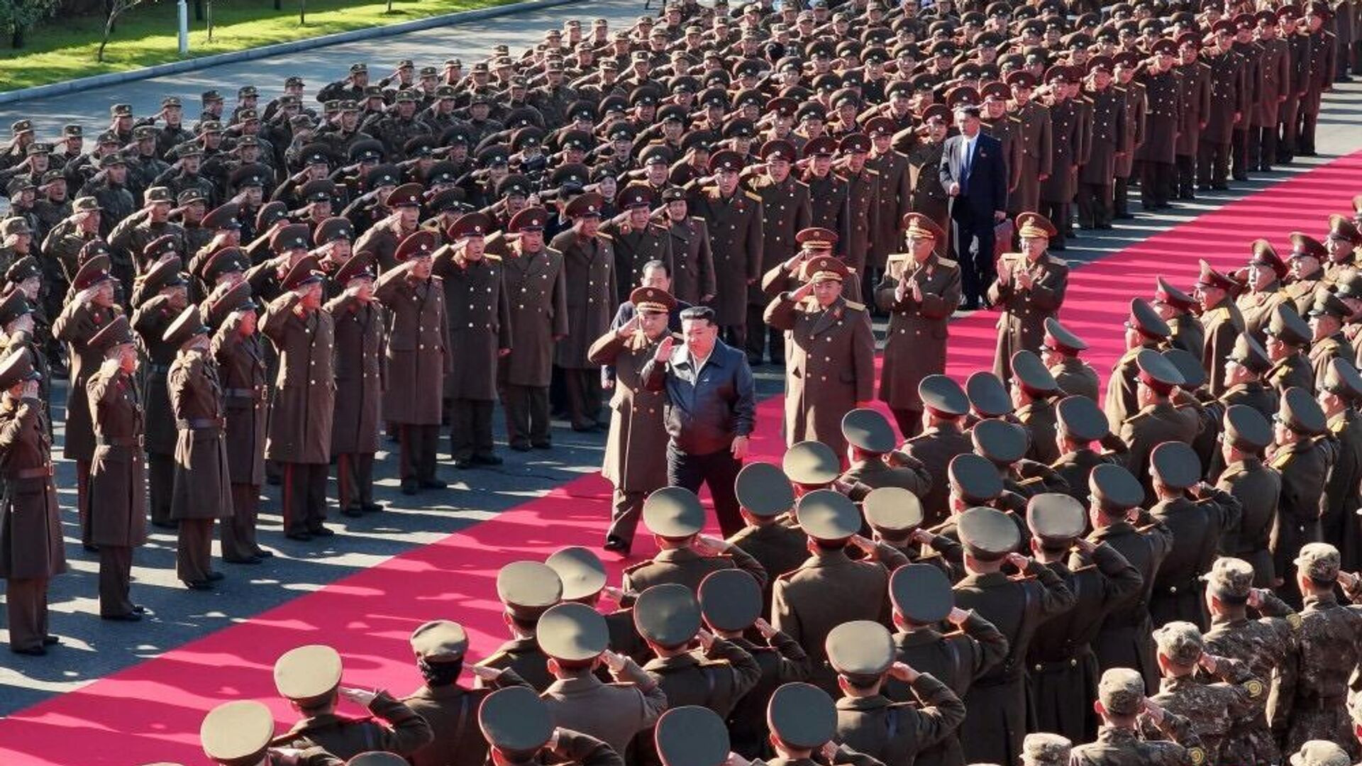 金正恩视察朝鲜军队 指示加强特种部队力量