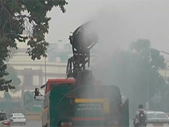 印度德里空气污染持续 科学家质疑"人工增雨治理空气污染"效果