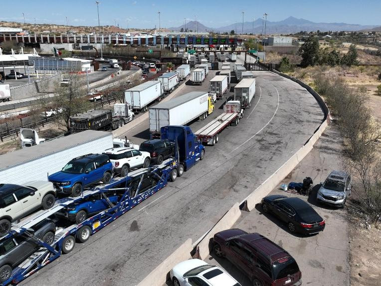 以防长下令将以埃边境地区划为"封闭军事区"