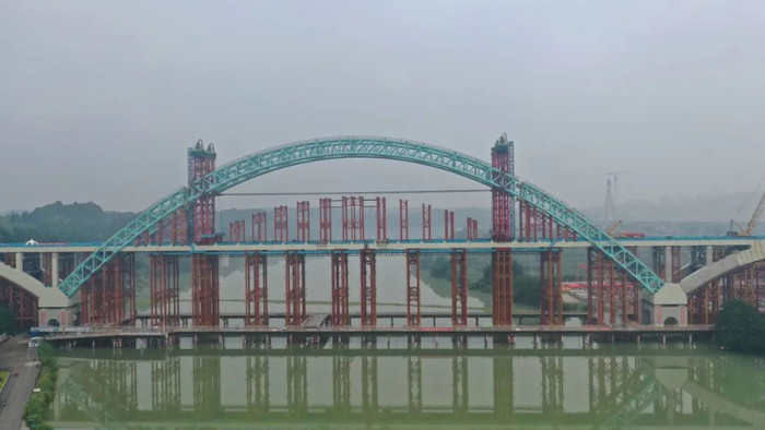 四川简阳 成渝中线高铁 简阳沱江特大桥合龙