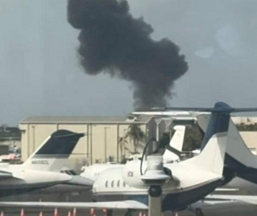 一架小飞机在美国佛州坠毁 两人死亡