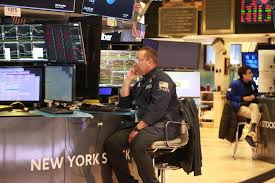 美国纽约股市三大股指13日下跌