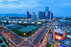 【学习贯彻四中全会精神·一线见闻】义乌:从"坐等客来"到"数闯世界"