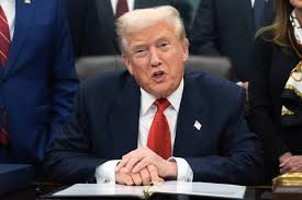 美总统称可能和马杜罗对话