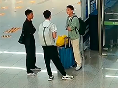 买笔帮人冲业绩?可别心太软 四拨人轮番上阵 为卖笔纠缠四小时