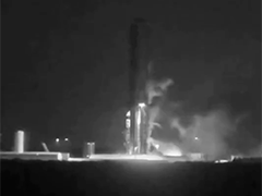 升级版"星舰"火箭助推器在测试中发生爆炸