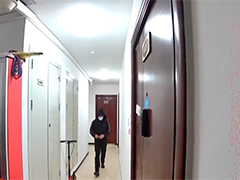 胆大包天 四人组团“扫楼”偷快递