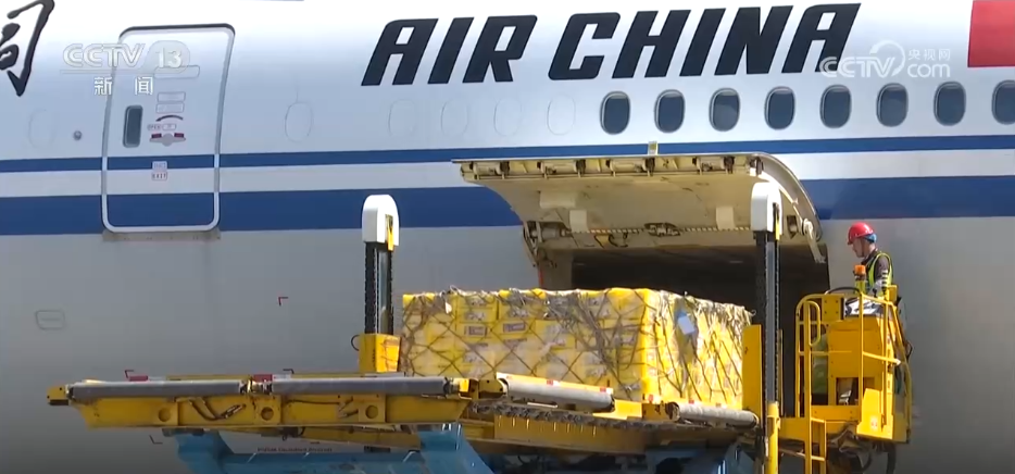 10月民航客货运量双增长