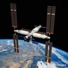 神舟二十号返回舱受损细节公布 舷窗边缘出现三角形裂纹