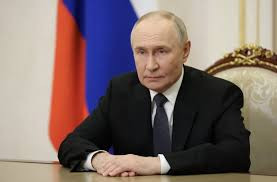 俄总统会见美特使讨论俄乌"和平计划"