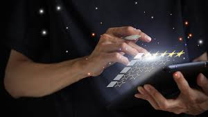 网信部门查处网络名人账号违法违规行为