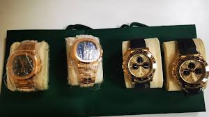 遭遇假冒"军官"诈骗 女子连寄4块名表被警方追回