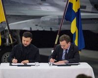 波兰计划用"老战机"换乌克兰无人机技术