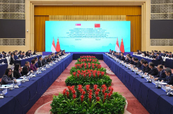 丁薛祥会见新加坡副总理并共同主持中新双边合作机制会议