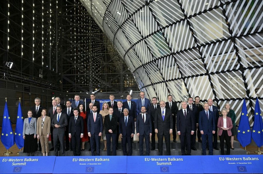 欧盟-西巴尔干峰会举行 分歧信号显现 塞尔维亚首次不派代表与会