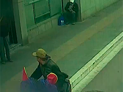 昆明民警"火眼金睛" 送娃途中"锁定"嫌疑人