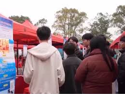 人力资源社会保障部 2025年"秋招"提供岗位超千万个