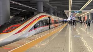 广湛高铁今天正式开通运营