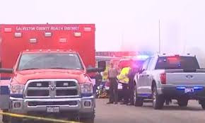 墨西哥海军一飞机在美墨边境坠海