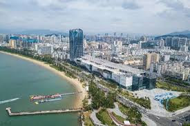 海南首批用海南产货物加工增值免关税货物出岛