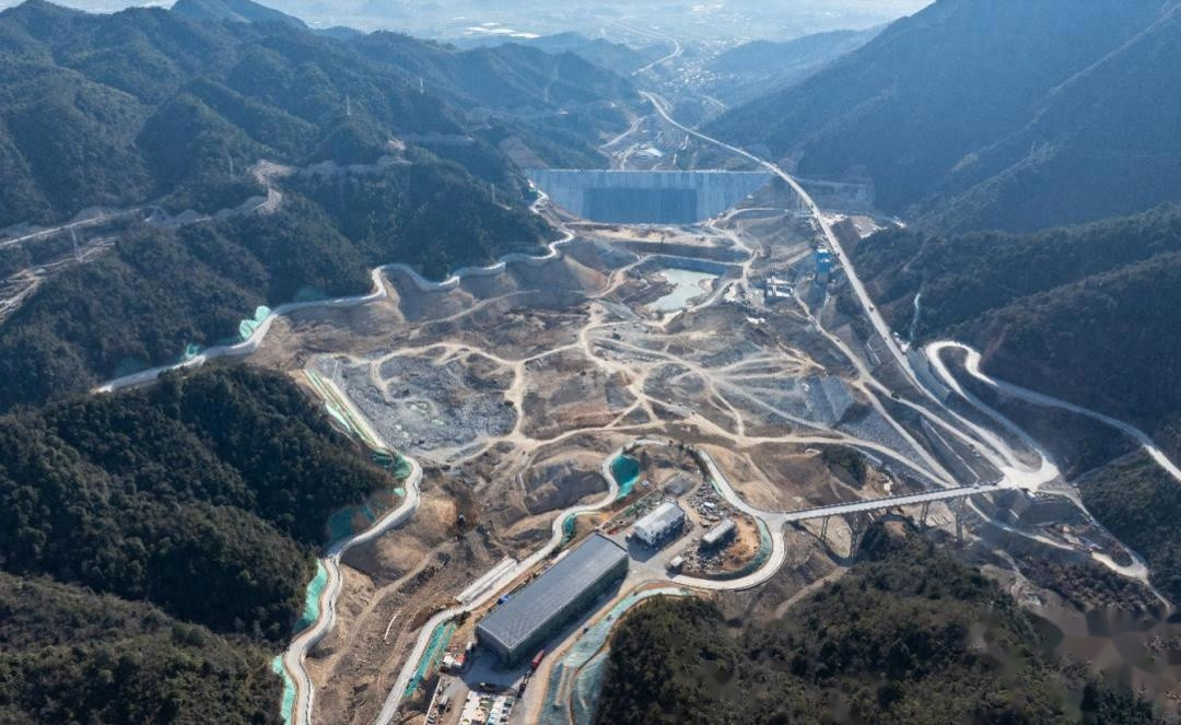 我国单机容量最大抽水蓄能电站 浙江天台抽水蓄能电站首台机组并网发电