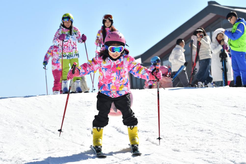 各地持续推动冰雪旅游释放新活力