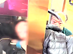 江西赣州 惊魂8分钟!3岁女童头部被卡险窒息