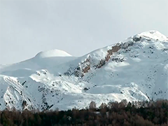 西班牙比利牛斯山区发生雪崩 致滑雪者三死一伤
