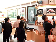 假期消费市场热潮涌动 需求牵引供给提质升级