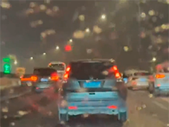 上海昨晚出现罕见"雷打雪"