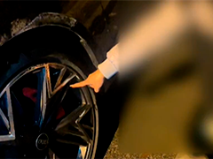 北京女子线下见网友 饭局演变碰瓷局