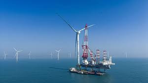 全球首台20兆瓦海上风机成功吊装