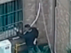 打"按摩"幌子挑老年男性下手 "摸金"团伙被警方捣毁