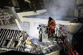 荷兰乌得勒支市中心建筑物爆炸起火