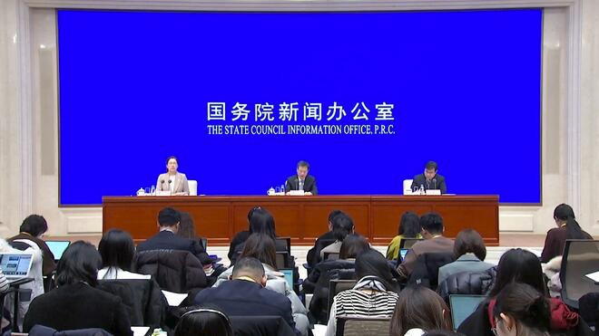 全国规模以上工业增加值比上年增长5.9%