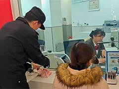 假恋爱真诈骗 警方成功阻止一起诈骗案