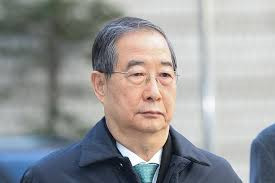 因协助内乱等罪名 韩国前总理韩德洙一审被判23年