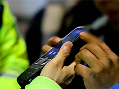 男子醉驾为父送药 交警执法刚柔并济