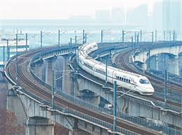 全国铁路今起实行新列车运行图