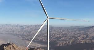 我国西北地区最高风电项目首批风机并网