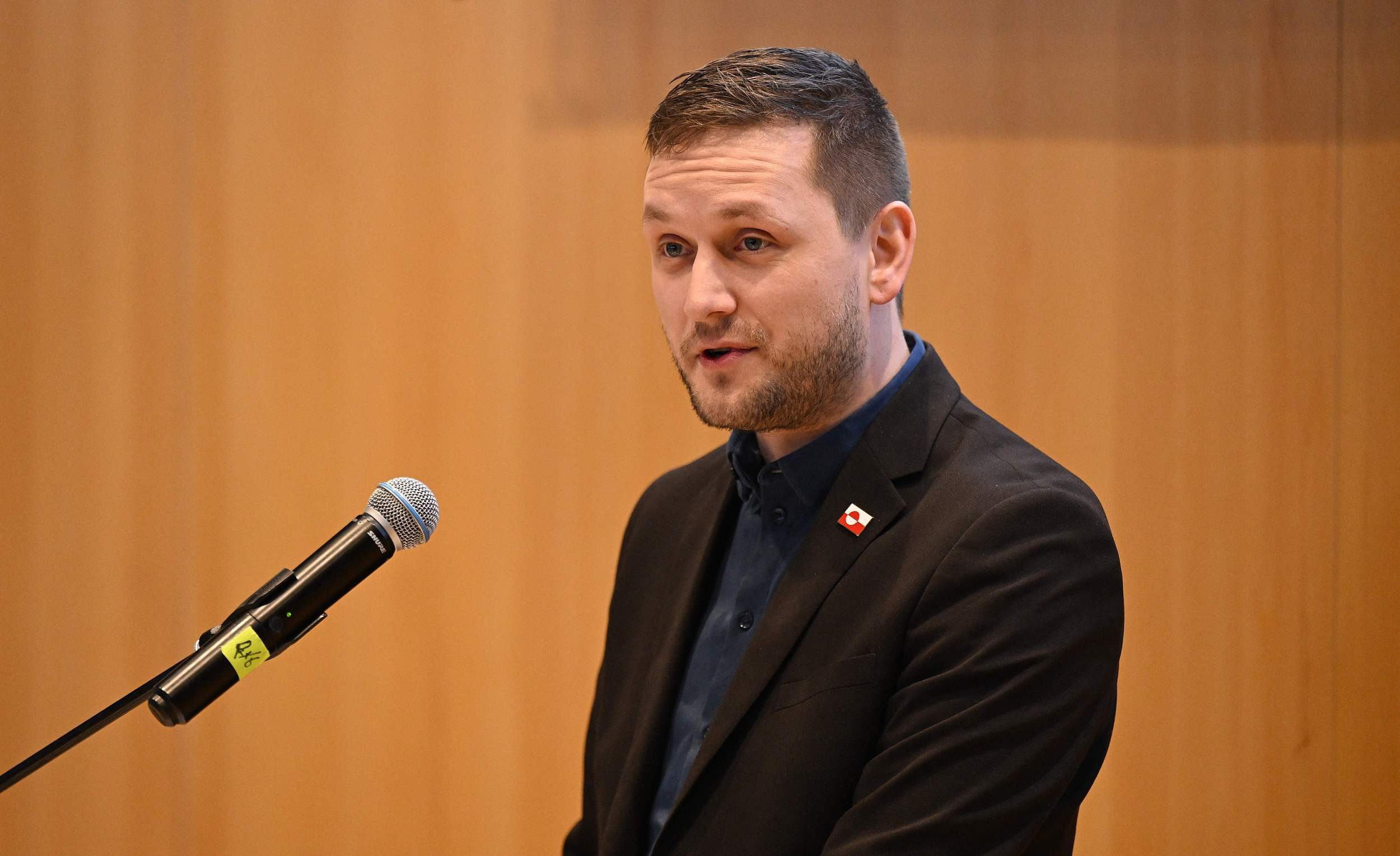 丹麥格陵蘭島自治政府總理稱 美方"居高臨下" 其言行"不可接受"