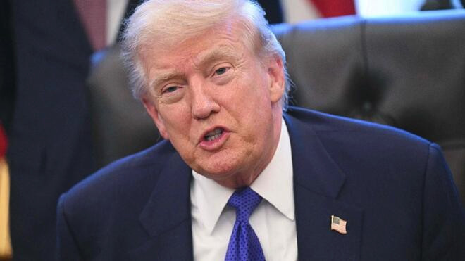 美國總統(tǒng)特朗普表示 對美聯(lián)儲主席鮑威爾的調查應進行到底