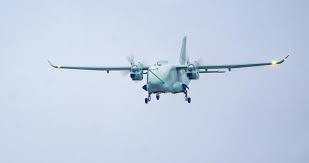 新型无人机彩虹YH-1000S成功首飞