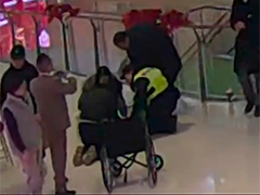 少年突發(fā)疾病 民警緊急救援