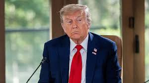 美總統(tǒng)特朗普再對(duì)伊朗發(fā)出"動(dòng)武"威脅