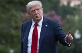 特朗普称将阻止美加跨国大桥通车