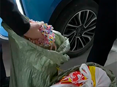 70多位宝妈上当 串珠兼职背后全是套路 百元费用快速到账 让人对兼职信以为真